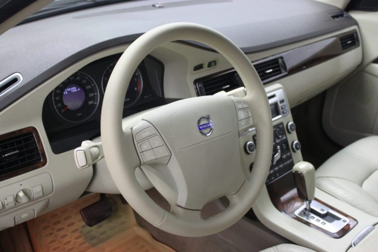 Снятие и перетяжка руля Volvo S80