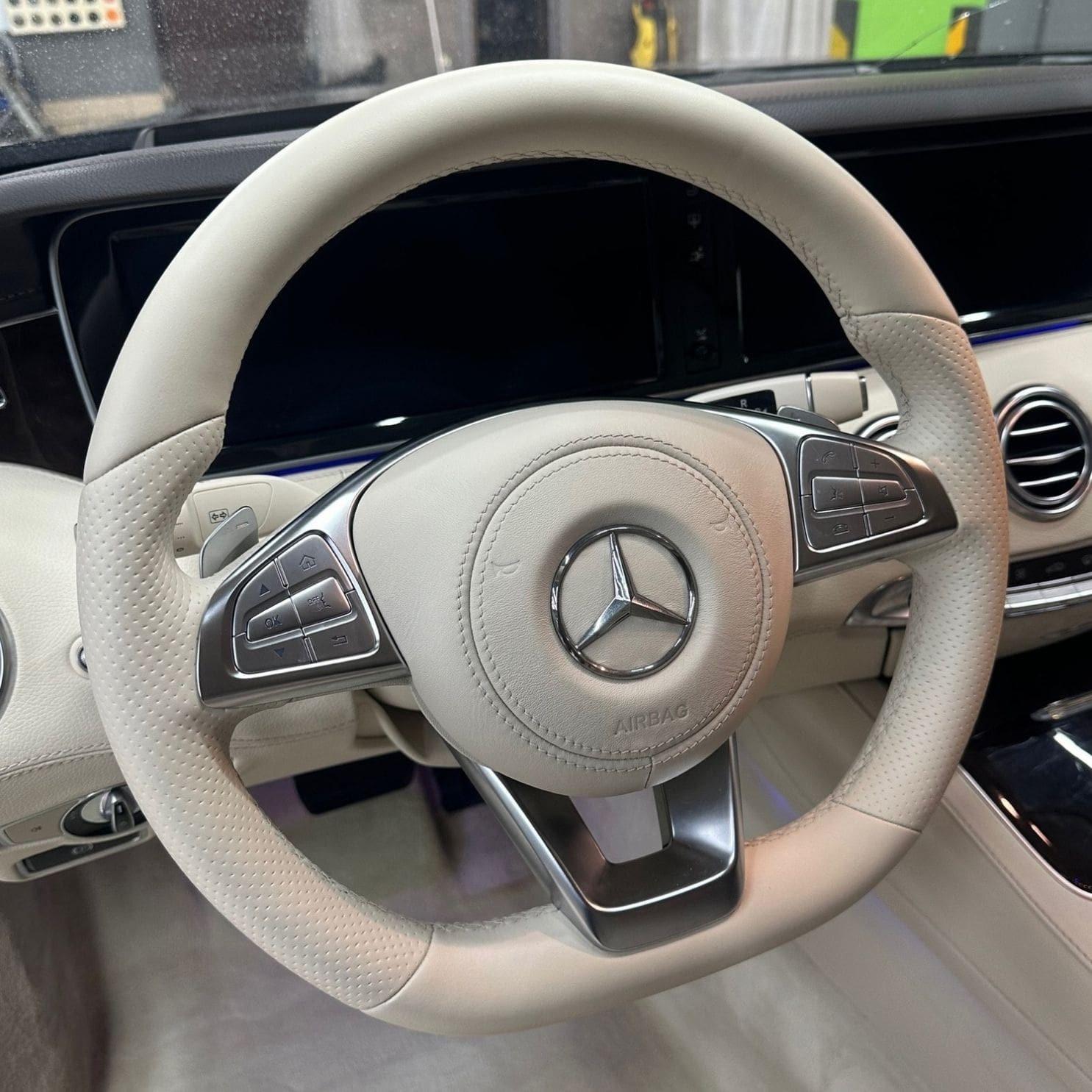 Реставрация и покраска руля Mercedes-Benz S63 AMG