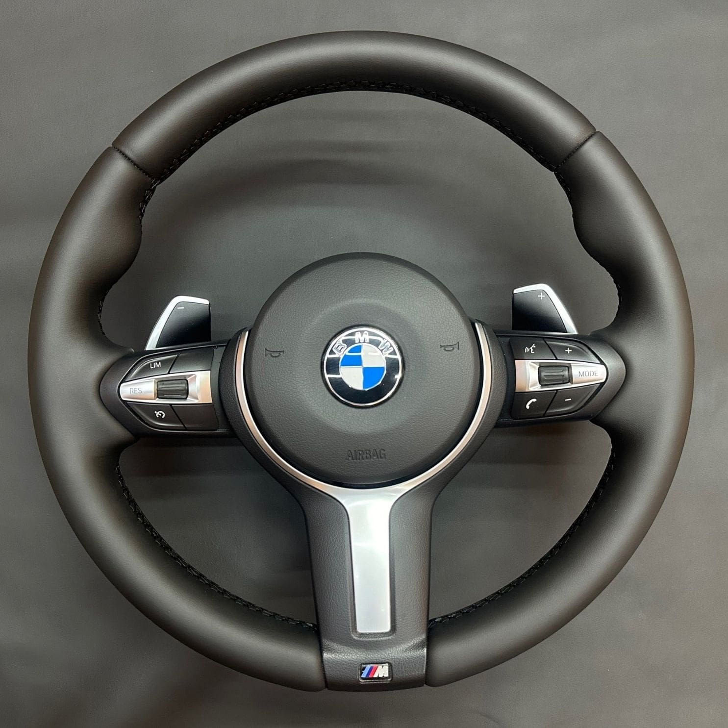 BMW X6, перетяжка руля в натуральную