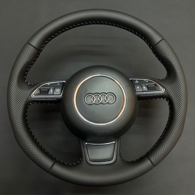 Обновление руля Audi: качественная перетяжка