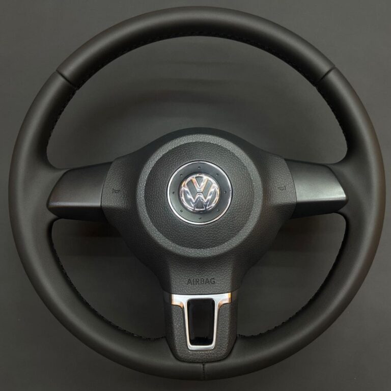 Volkswagen Polo, перетяжка руля в натуральную кожу