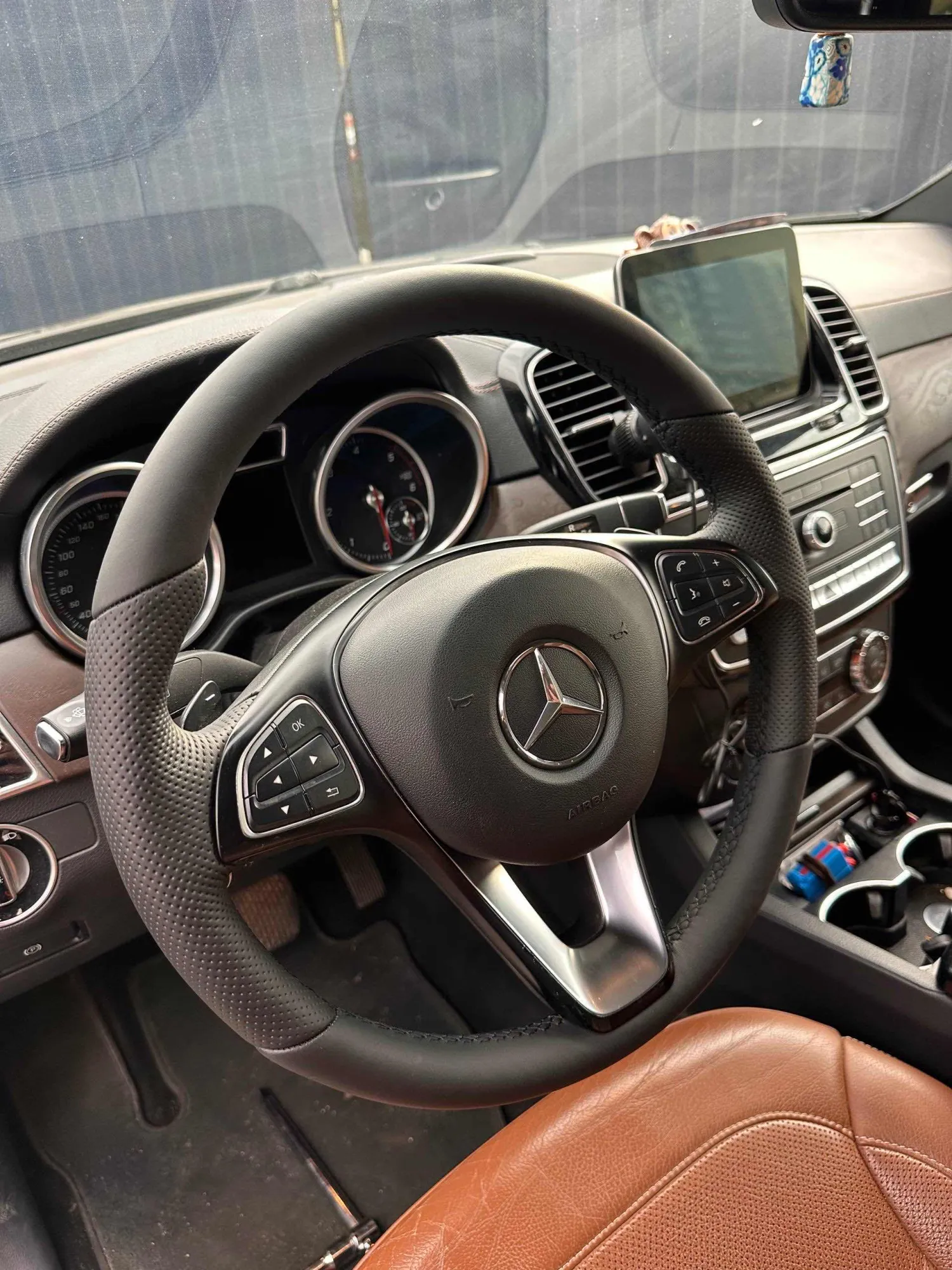 Перетяжка руля Mercedes